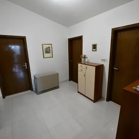 Kuca Za Odmor Vid Vikendica *