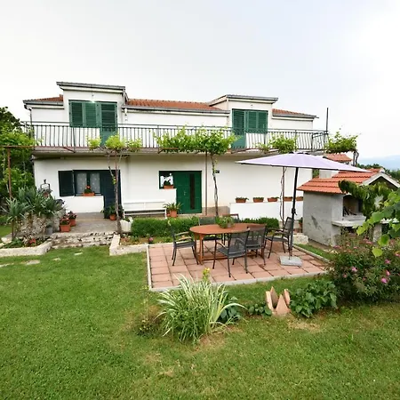 Kuca Za Odmor Vid Holiday home Hrvace